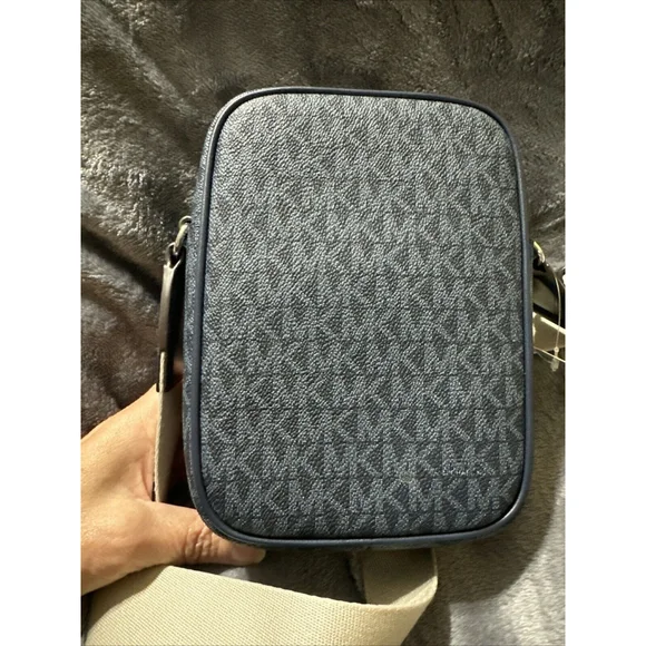 Michael Kors New Crossbody Bag Flight Handbag Jet Set Purse Blue MSP $398 NWT - Picture 9 of 12